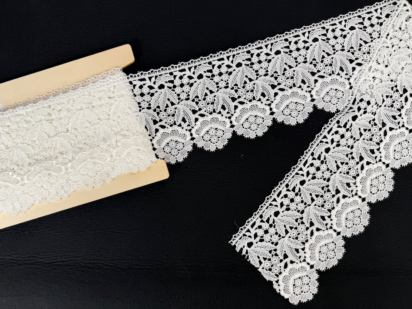 Pizzo in macramè misto cotone - Bianco | Altezza 12,5 cm