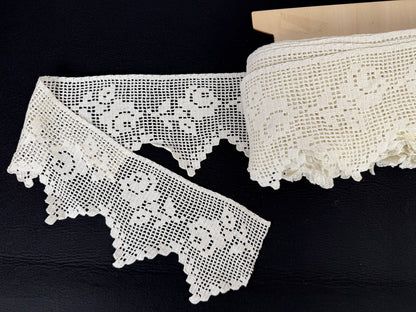 Pizzo fatto a mano floreale 100% cotone – Écru | Altezza 13 cm